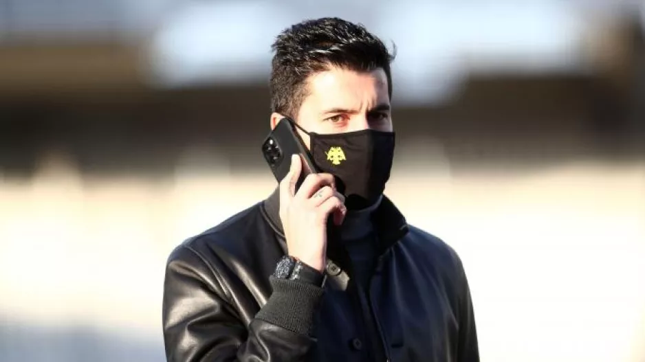 Αναζητά δεξί μπακ από το εξωτερικό ο Κονέ