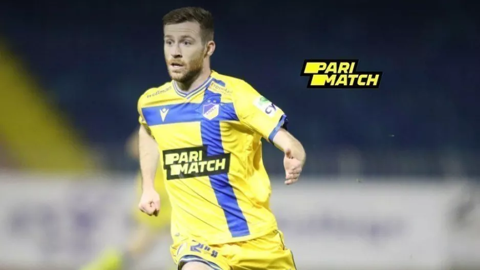 EKTΟΣ ο Jack Byrne