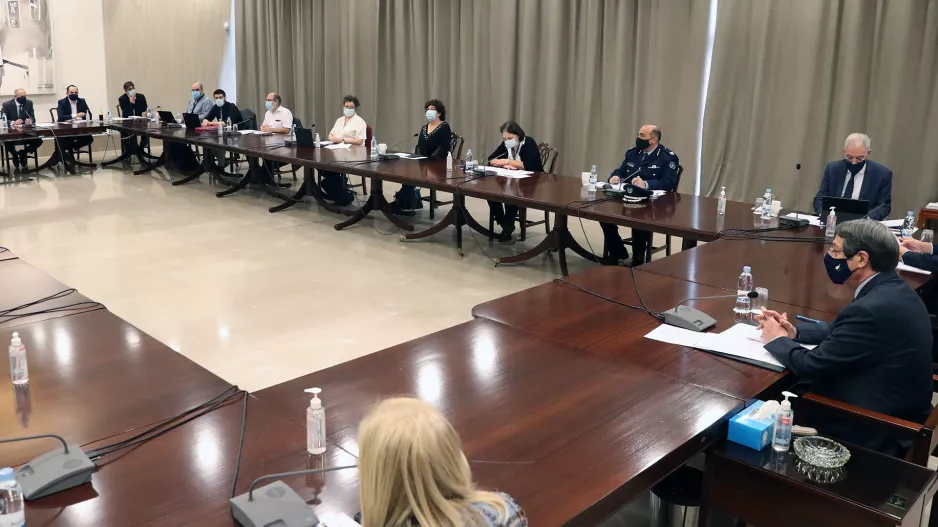 Τελικές αποφάσεις