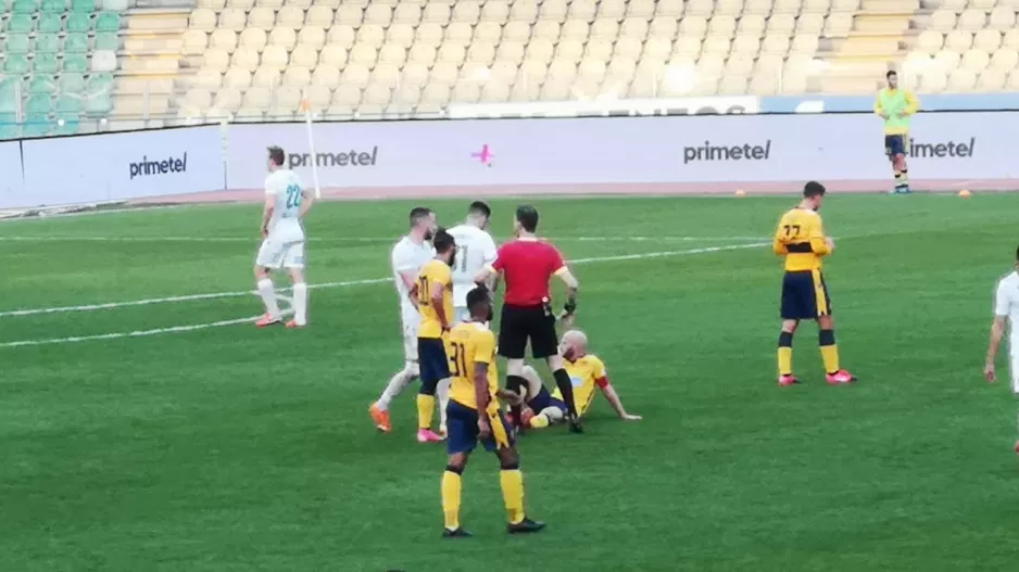 Στα "πιτς" ο Αβραάμ και... αγωνία