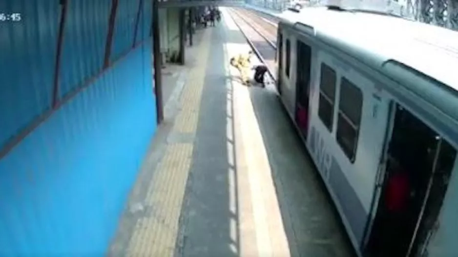 Tον έσωσε και μετά τον... χαστούκισε!