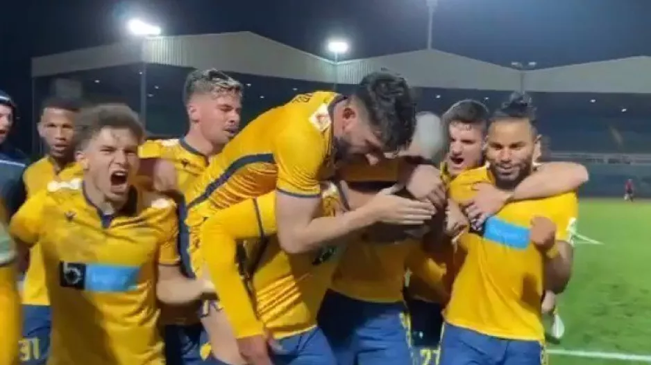(ΒΙΝΤΕΟ) Το... ξέσπασμα στο γκολ του Μαέ!