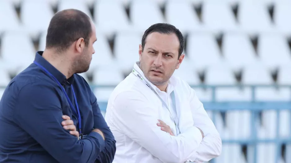 "Παίζουμε όπως τους χε@@@@@ς/Η ΑΕΛ σε πνίγει με το pressing της"