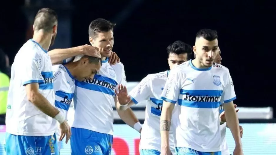 Τεράστια ανατροπή και ξανά στην κορυφή! (φώτος)