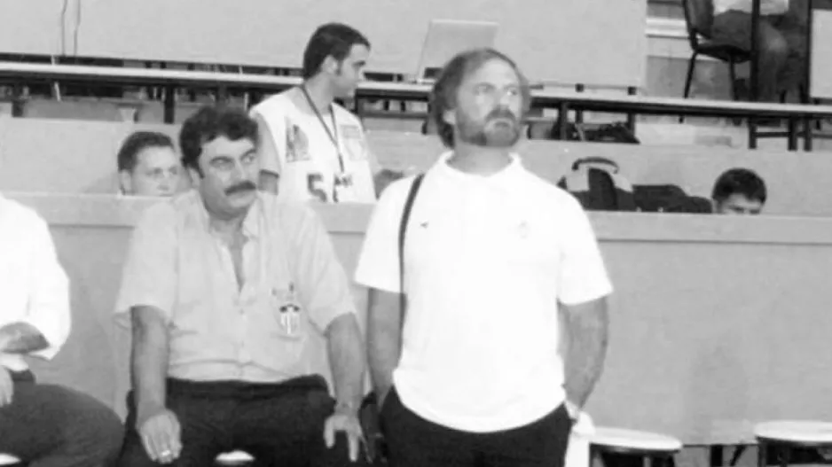 "Ούτε τέσσερις εκκλησίες δεν θα ήταν αρκετές..."