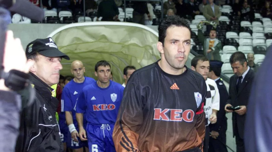 Στον κάτοχο τους ιστορικά κομμάτια από το double της Ανόρθωσης το 97! (φώτο)