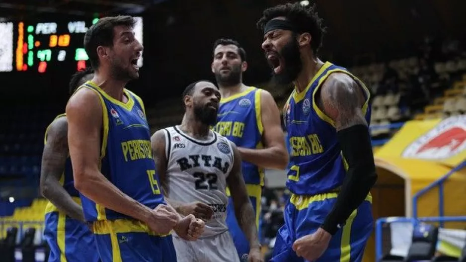 Ο Πέτεγουεϊ κράτησε ζωντανή την πρόκριση