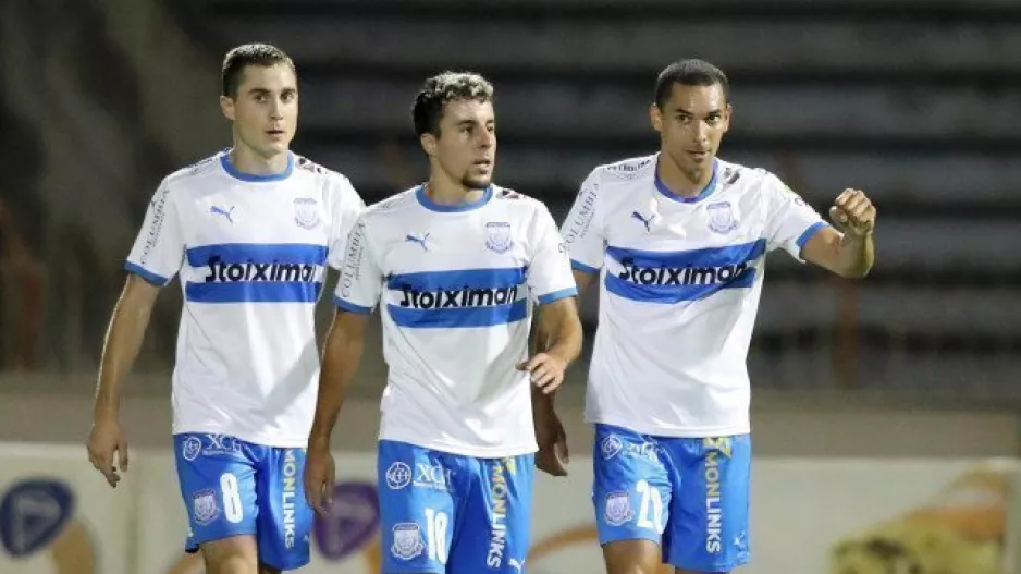 Σε βάρος... Πετράκη