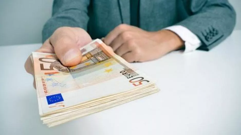 Ποιοι δικαιούνται το επίδομα των 500 ευρώ
