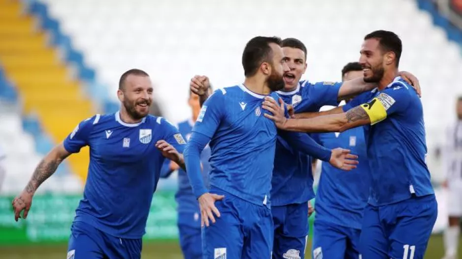 Νίκη–«χρυσάφι» η Λαμία στη Ριζούπολη