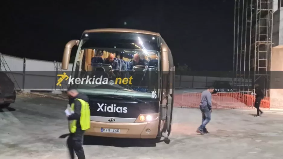 Η αποχώρηση της Ανόρθωσης (φώτος)