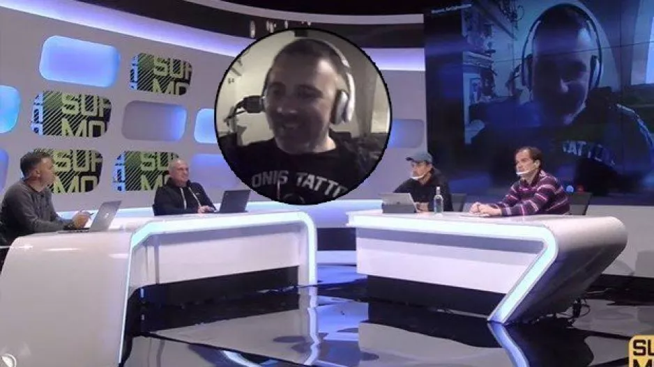 Ήταν SUPER με τον... ΚΑΧΗΓΗΤΗ Μαρίνο!