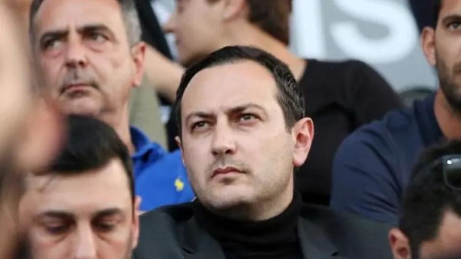 "Στην Ελλάδα "χρυσό διαβατήριο" στην Κύπρο πρέπει να επιλέξεις/Ποιος κάθεται να δει έναν αγώνα που ξέρει τον νικητή;"
