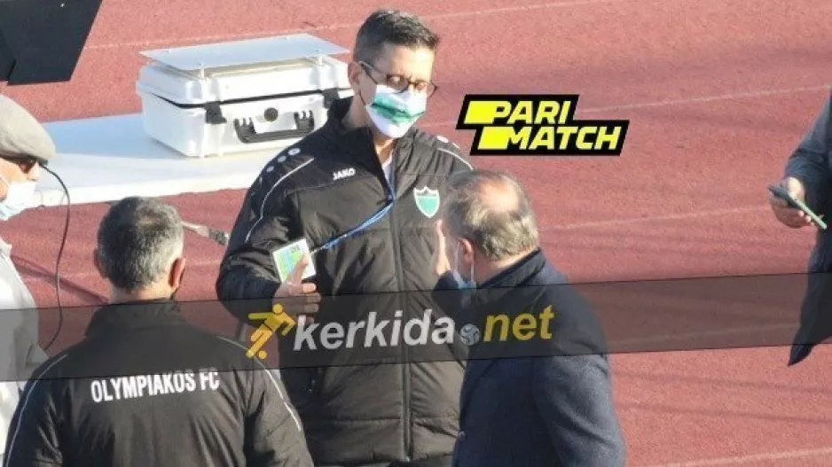 (ΦΩΤΟΣ) Πρόδρομος - Τορναρίτης πριν την σέντρα