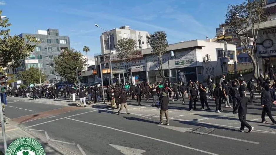 "Σπάμε το φόβο, διαδηλώνουμε εναντίον του αυταρχισμού"