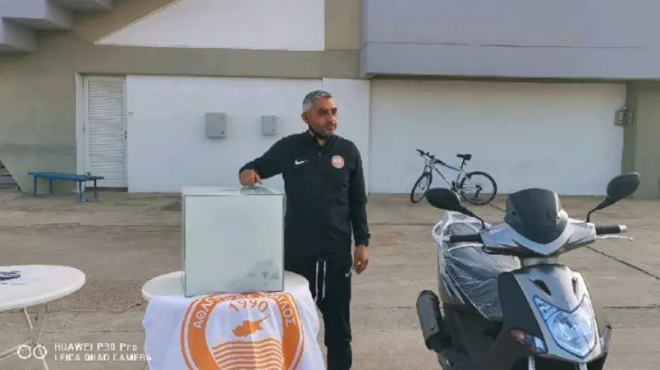 Ο τυχερός της Αγίας Νάπας
