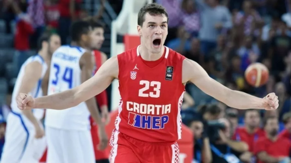 «Ερωτευμένος» με το ΟΑΚΑ και τον Διαμαντίδη ο Χεζόνια!