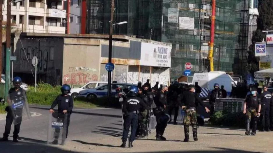 Διαμαρτυρία πολιτών/ Οκτώ συλλήψεις και σοβαρά επεισόδια