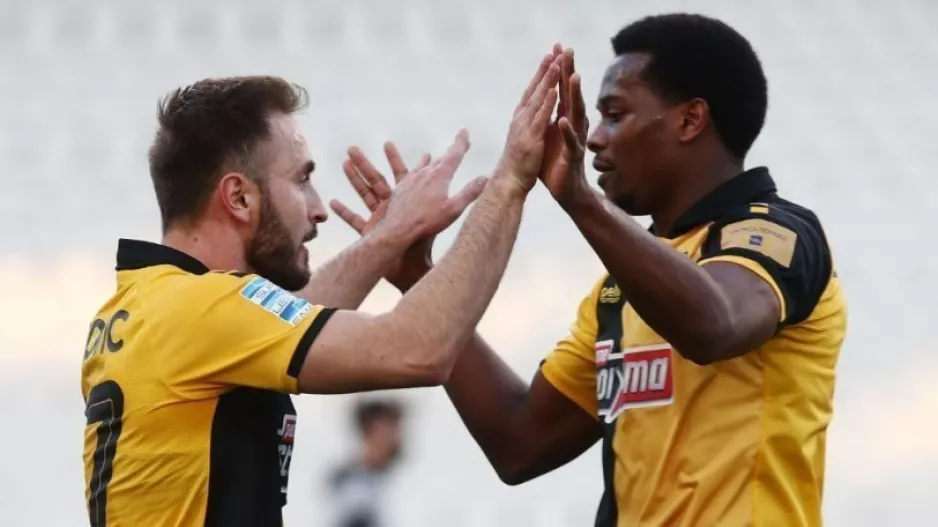 Με 4-2-3-1 και τους αναμενόμενους 11 ο Χιμένεθ 