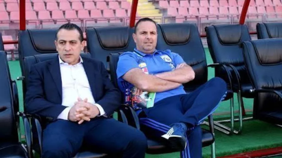 Ο Σάββας επιλέγει τον κόουτς...
