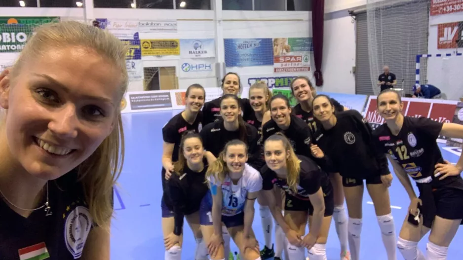 EXTRA LIGA Oυγγαρίας: Ένα βήμα από τα ημιτελικά η Μανωλίνα