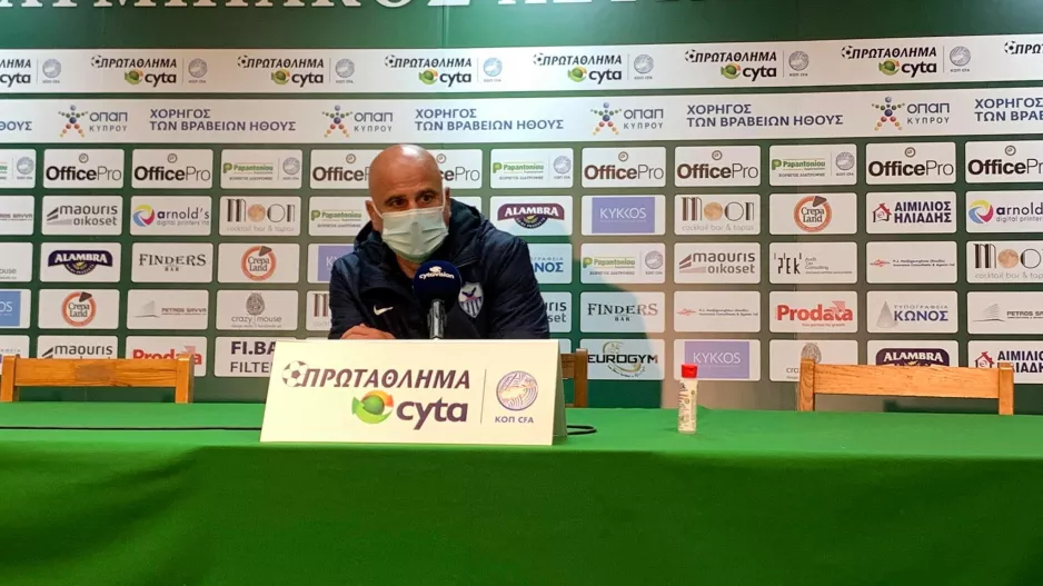 ΤΙΜΟΥΡ: "Τι να κάνουμε, να τα παρατήσουμε;"