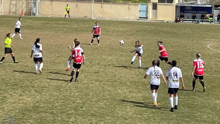 Νίκες για Καρμιώτισσα Χρυσομηλιά και ΑΕΛ Champions