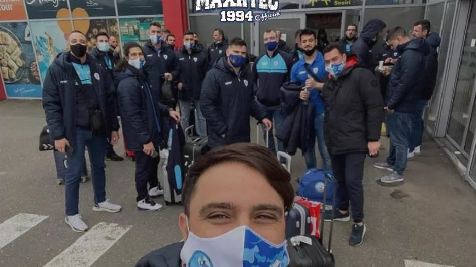 ΜΑΧΗΤΕΣ: "Θέλω μια χάρη... το ευρωπαϊκό"