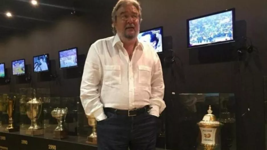«Τρυπημένη ομάδα ο Άρης, ζει μια κόλαση»