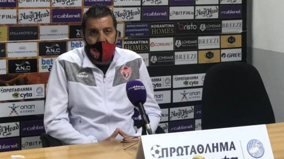 Ποντικός/"Τραγικές οι συνθήκες, νομίζω ήταν ευγενικός ο Χρύσης Μιχαήλ"