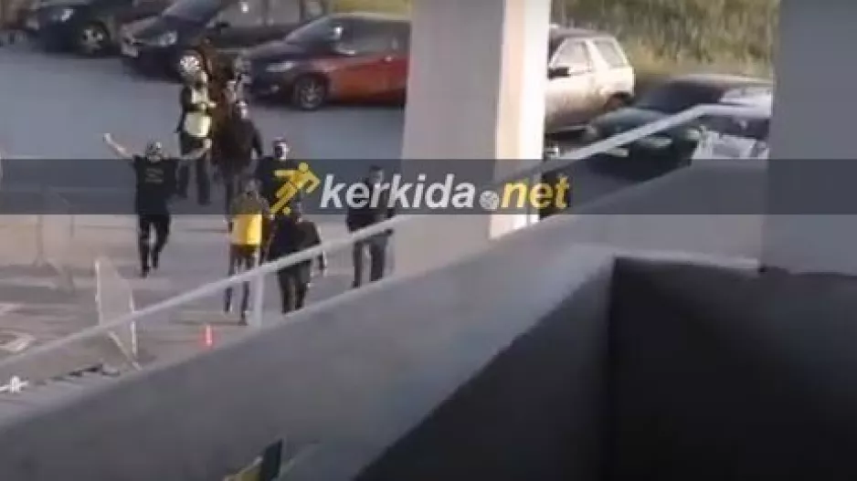 (ΒΙΝΤΕΟ) ΑΕΚτζήδες στην "ΑΡΕΝΑ"