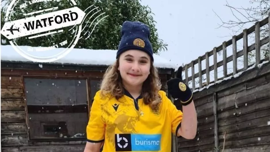 Μάγια στο Watford με στολή ΑΕΛ στα χιόνια!