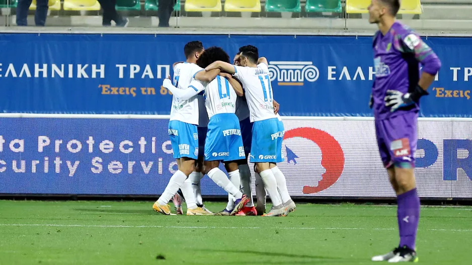 “ΤΕΛΙΚΟΣ” στο ΜΑΚ
