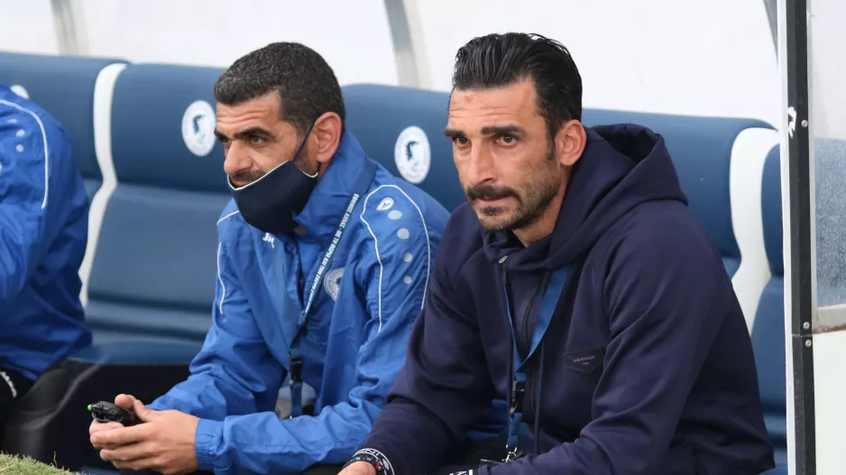 Δεν πέφτουμε