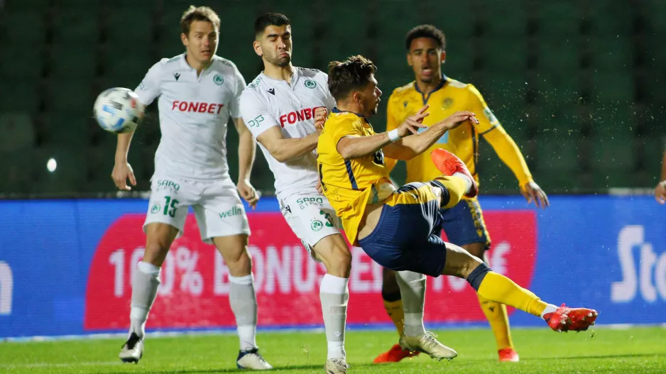 Φοβερός Τεϊσέιρα για το 1-0!