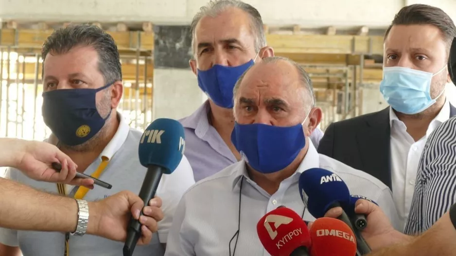 "Να είναι πάλι δίπλα στην αγαπημένη του ΑΕΛ"