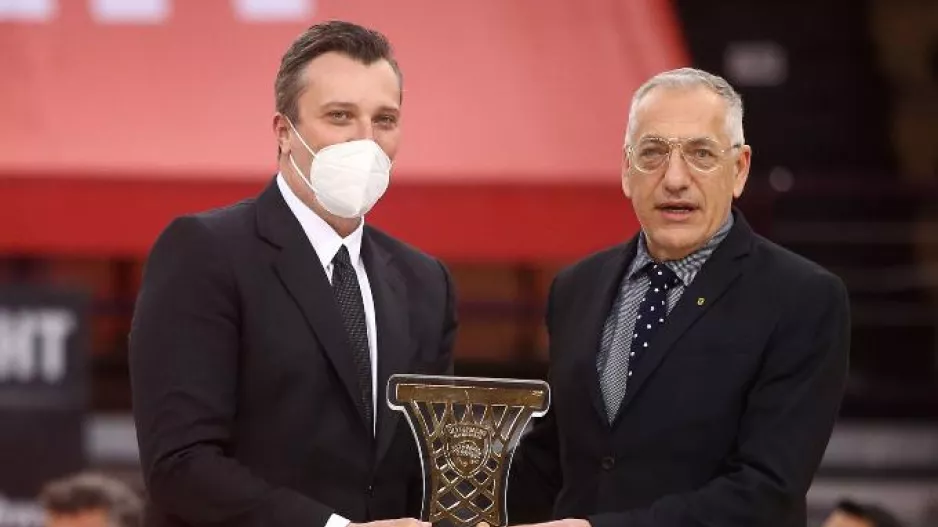 «Νέοι άνθρωποι από την οικογένεια του Άρη, θα βοηθήσουν την ΚΑΕ»