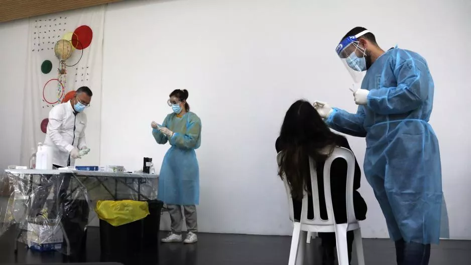 Αλλάζουν τα rapid test σε μαθητές 