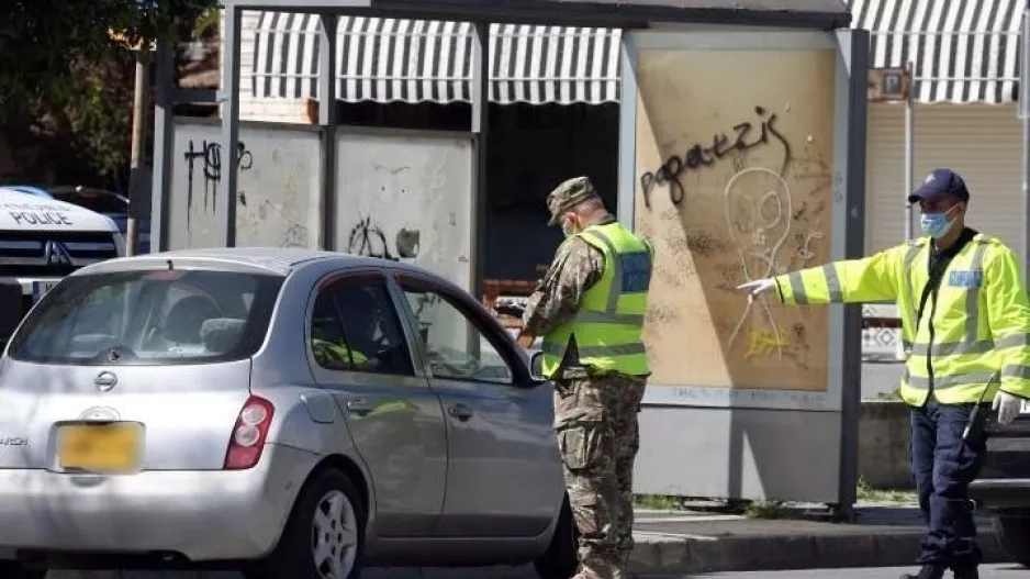 233 καταγγελίες για πολίτες, 8 για υποστατικά