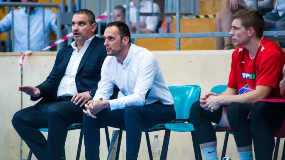 Εξέλιξη με Αντώνη Κωνσταντινίδη