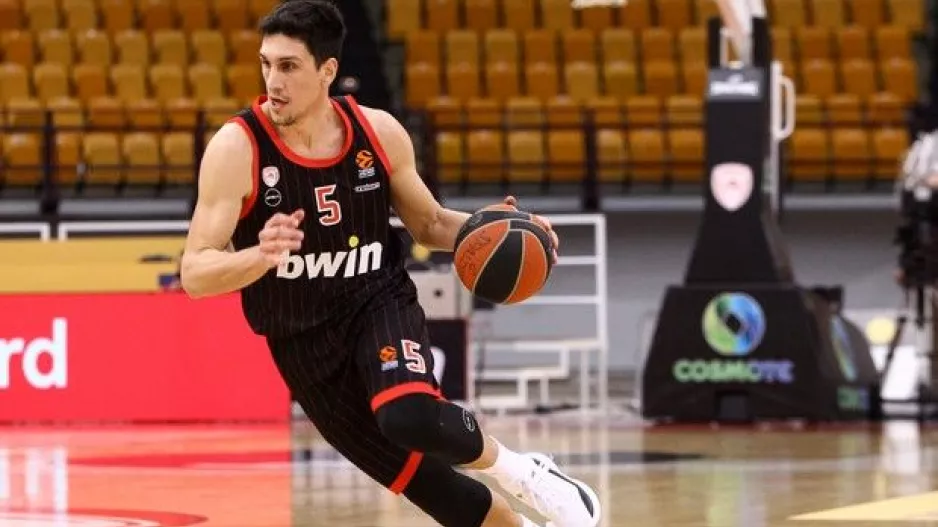 Ολυμπιακός - Άρης 97-67: Λαρεντζάκης - Κουφός έκαναν τη διαφορά