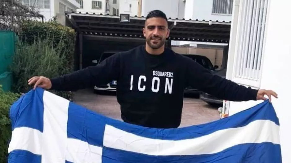Mε την γαλανόλευκη ο Βαλάντης
