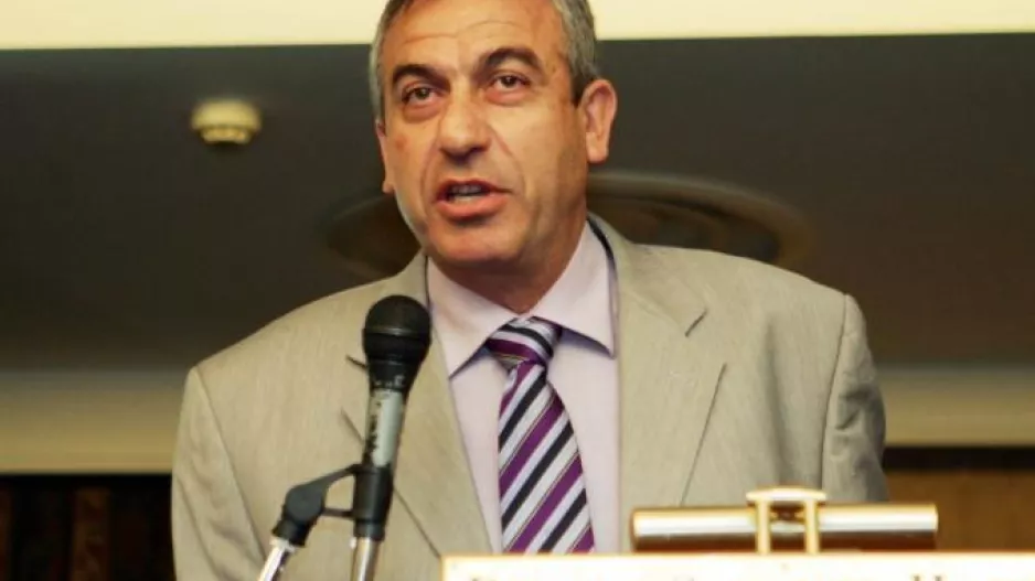 Βαρούχας: «Σωστά τα πέναλτι Ολυμπιακού και Βόλου»