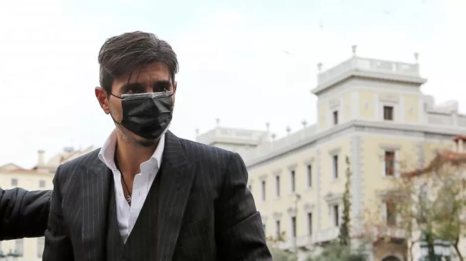 Βόμβες... Γιαννακόπουλου/"Υφυπουργός εκβιάζει με χρηματοδοτήσεις"