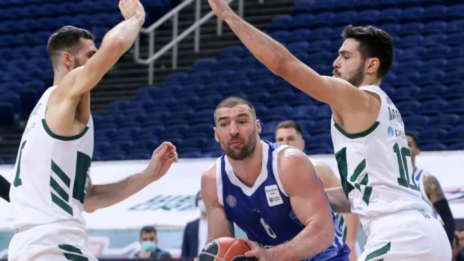 Νίκη και... κλειδώνει πρωτιά ο Παναθηναϊκός