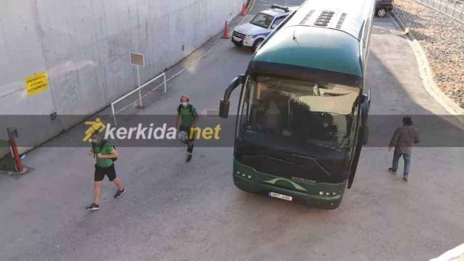 (Φώτος/βίντεο) Η άφιξη της Ομόνοιας