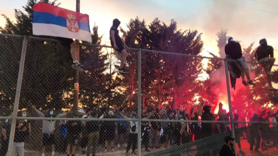 Οργανωμένοι Απόλλων/Επίθεση και προειδοποίηση