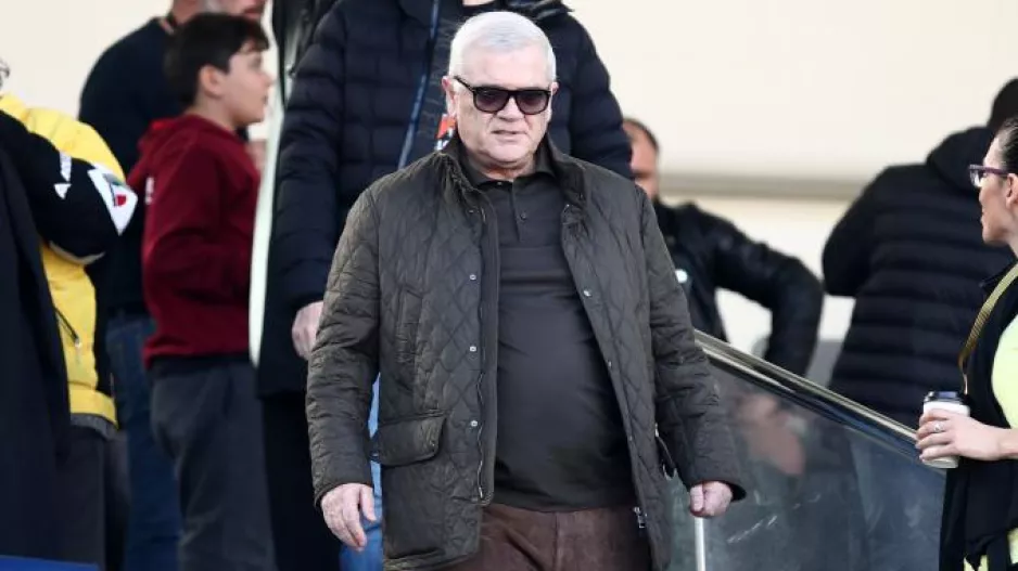 «Είστε ξεφτίλες, το καλοκαίρι θα αλλάξουν όλα!»