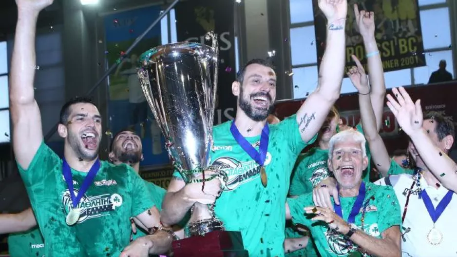 Ανακοίνωσε το αντίο ο Πανταλέων: «Ήταν το τελευταίο μου ντέρμπι»!