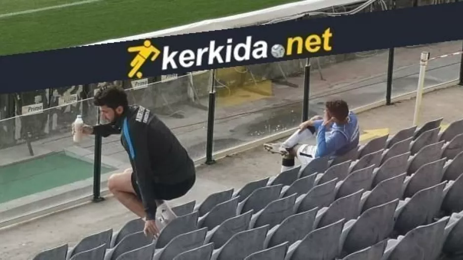 ΑΝΟ/Από το τερέν... στην κερκίδα (φώτο)